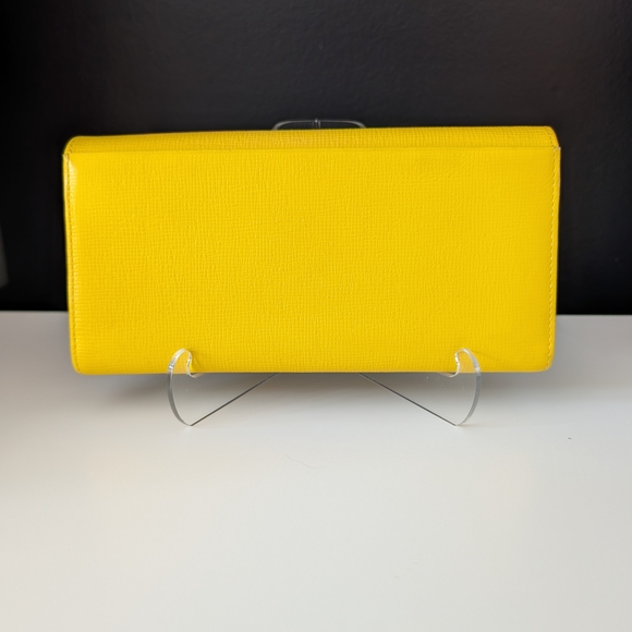 Authentic MCM Visetos Long Wallet in Rare Lemon Yellow - Picture 2 of 15